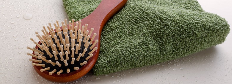 Como higienizar a escova de cabelo?